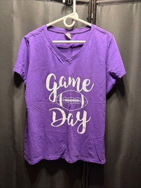 Game Day V-Neck T-Shirt - Purple